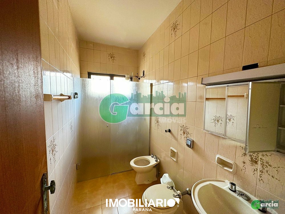 Residência para  Venda em Umuarama pela Garcia Imóveis