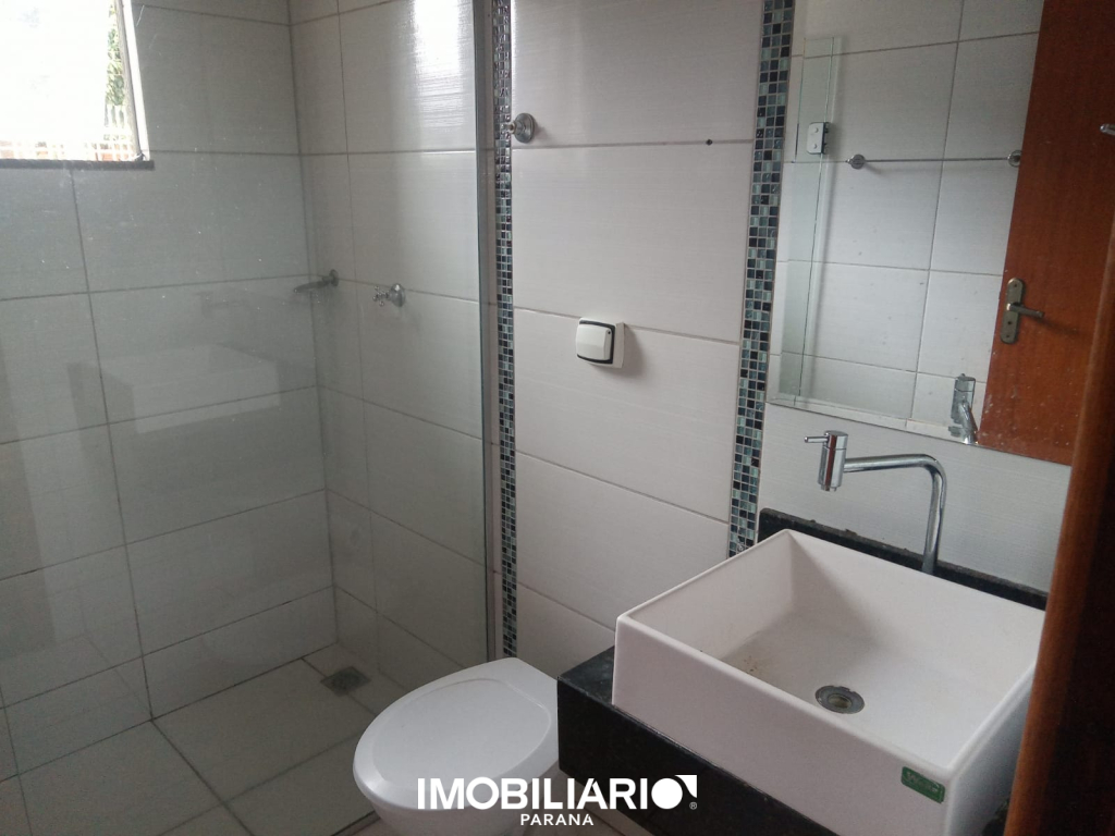 Residência para  Venda em Umuarama pela Delta