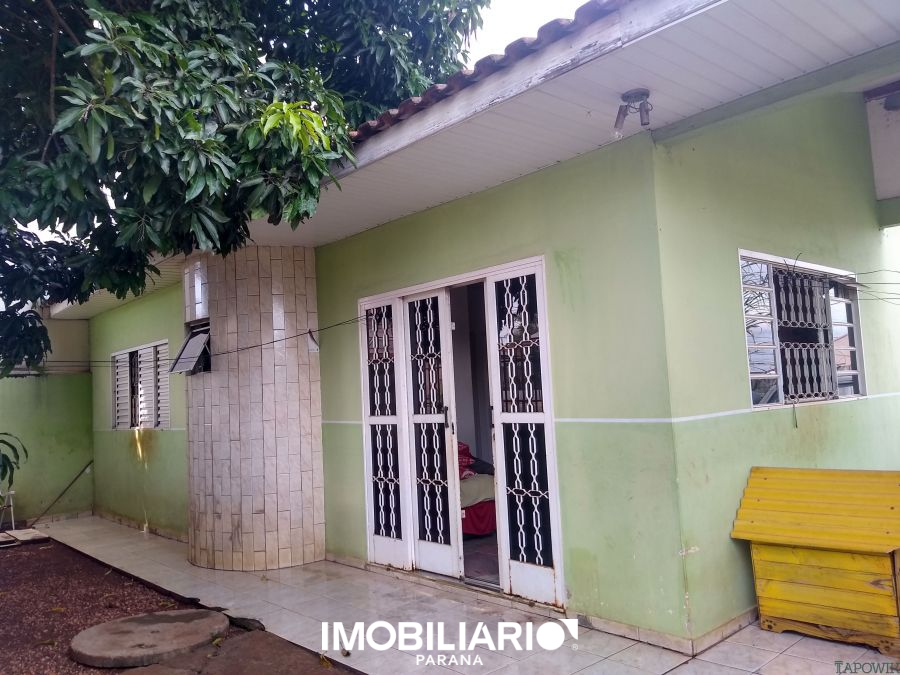 Residência para  Venda em Campo Mourão pela Tapowik Imóveis