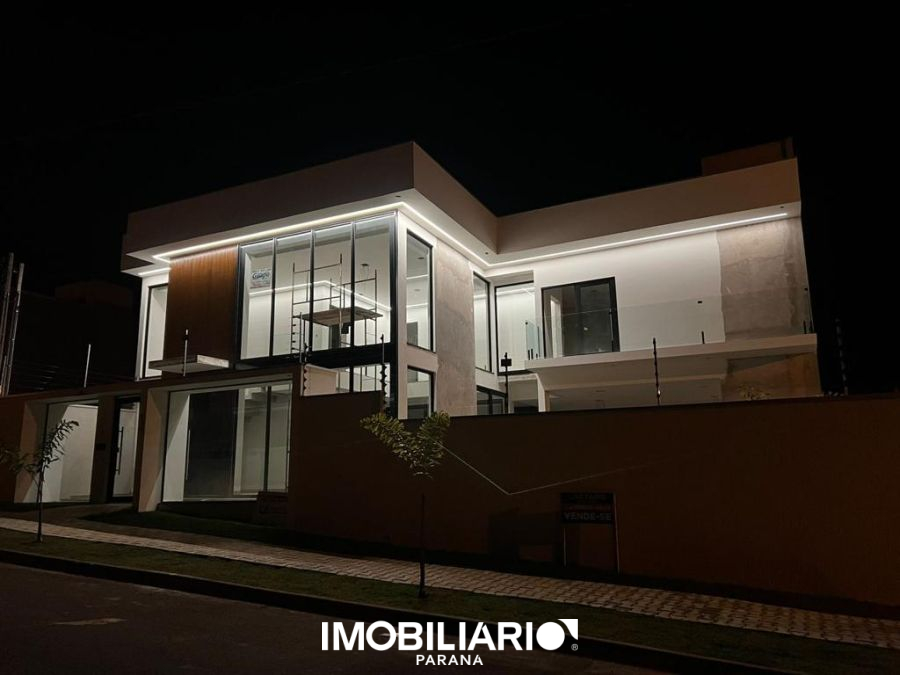 Sobrado para  Venda em Campo Mourão pela Tapowik Imóveis