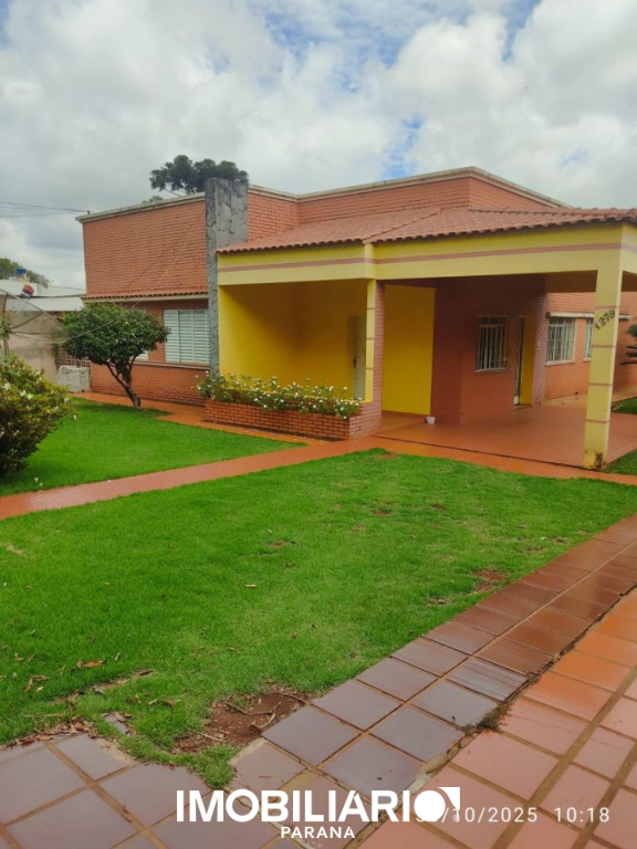 Residência para  Alugar em Campo Mourão pela Tapowik Imóveis