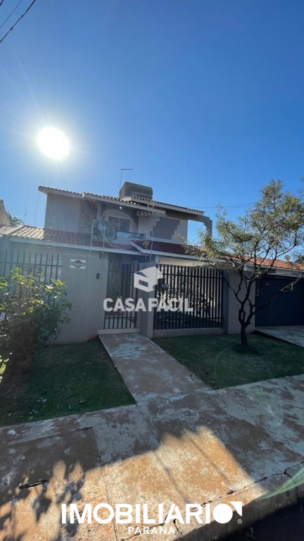 Sobrado para  Venda em Campo Mourão pela Casa fácil