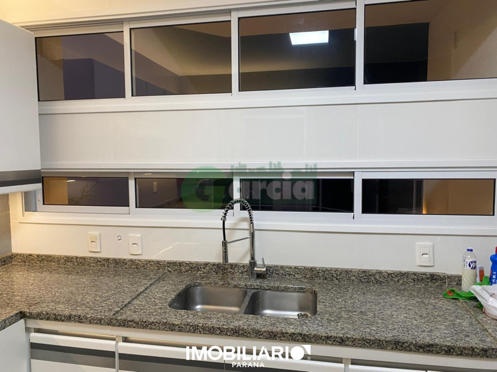 Sobrado para  Alugar em Umuarama pela Garcia Imóveis