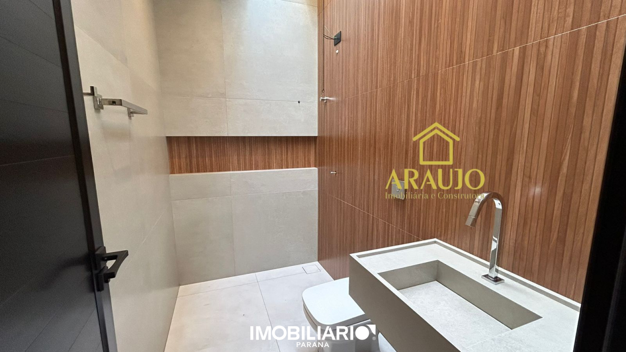 Residência para  Venda em Umuarama pela Araujo