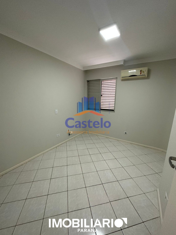 Apartamento para  Venda em Umuarama pela Castelo Assessoria Imobiliária