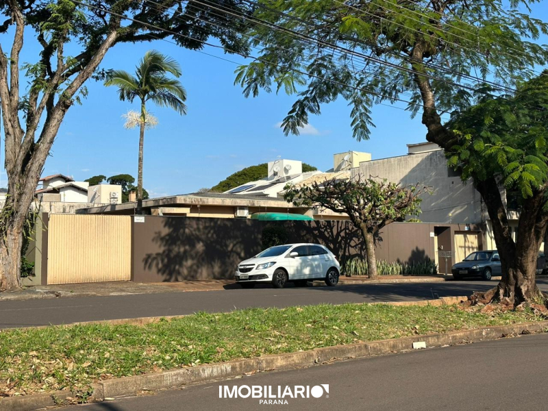 Residência para  Venda em Umuarama pela Babolim