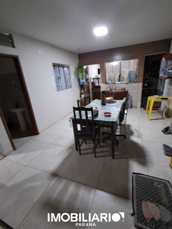 Residência para  Venda em Umuarama pela Araujo