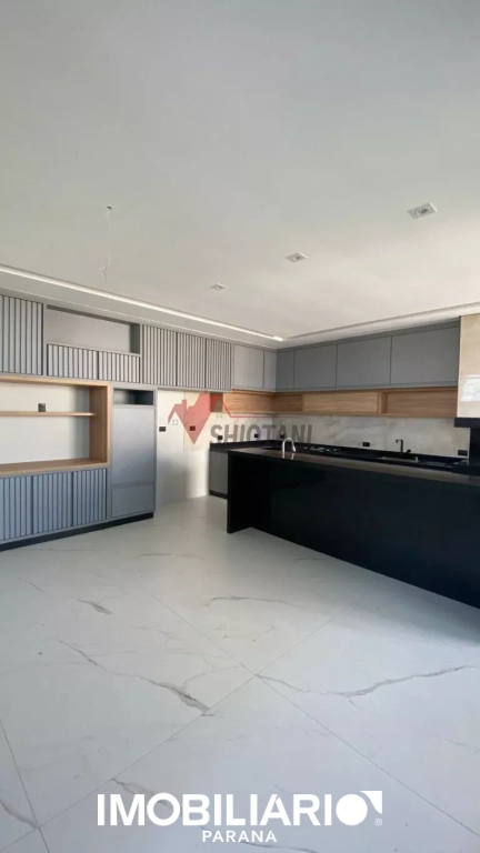 Sobrado para  Venda em Umuarama pela Shiotani Imóveis