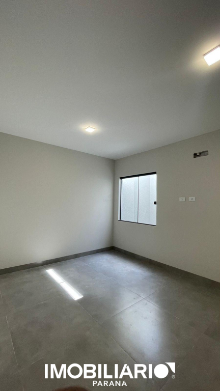 Sobrado para  Venda em Campo Mourão pela Casa fácil