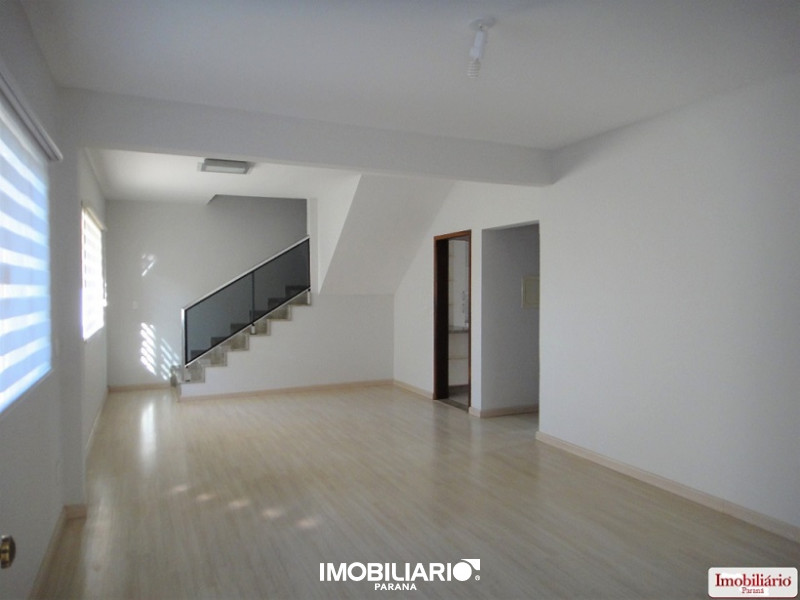 Residência para  Venda em Umuarama pela Caetano & Otávio