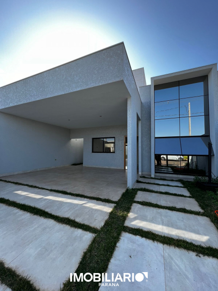 Residência para  Venda em Umuarama pela Caetano & Otávio