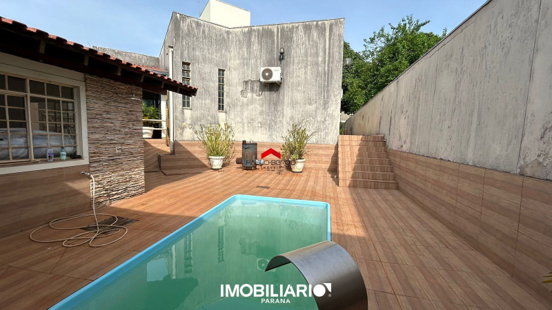 Residência para  Venda em Umuarama pela Paulo Sergio