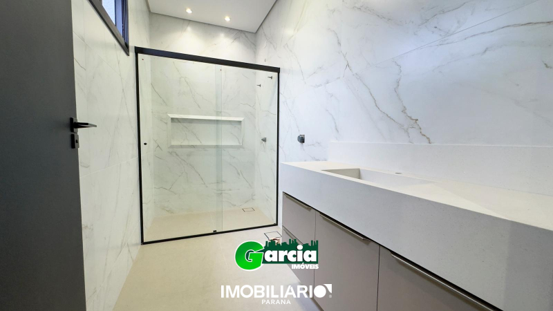 Residência para  Venda em Umuarama pela Garcia Imóveis