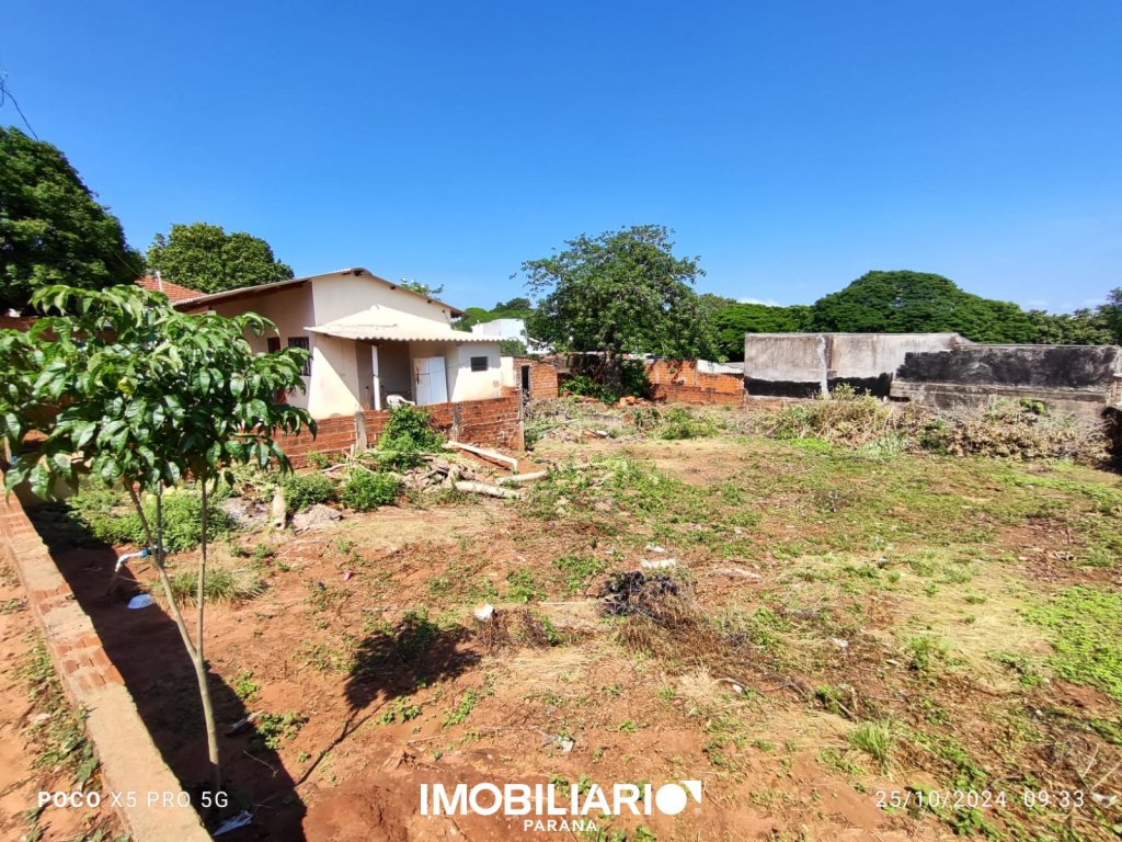 Terreno para  Venda em Umuarama pela Delta