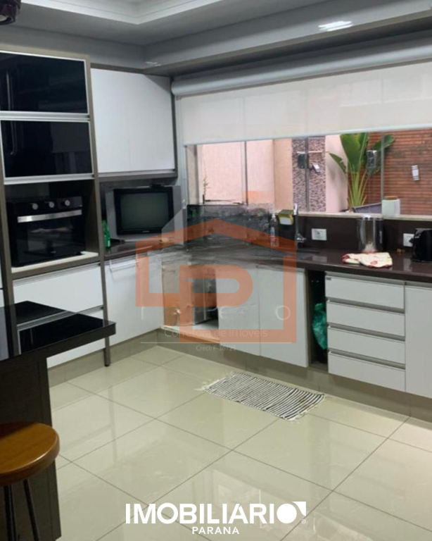 Residência para  Venda em Umuarama pela Peteno Imóveis