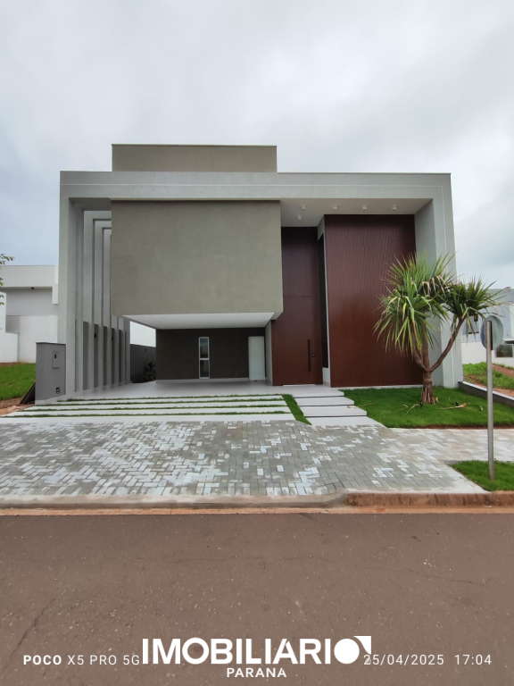 Residência para  Venda em Umuarama pela Delta