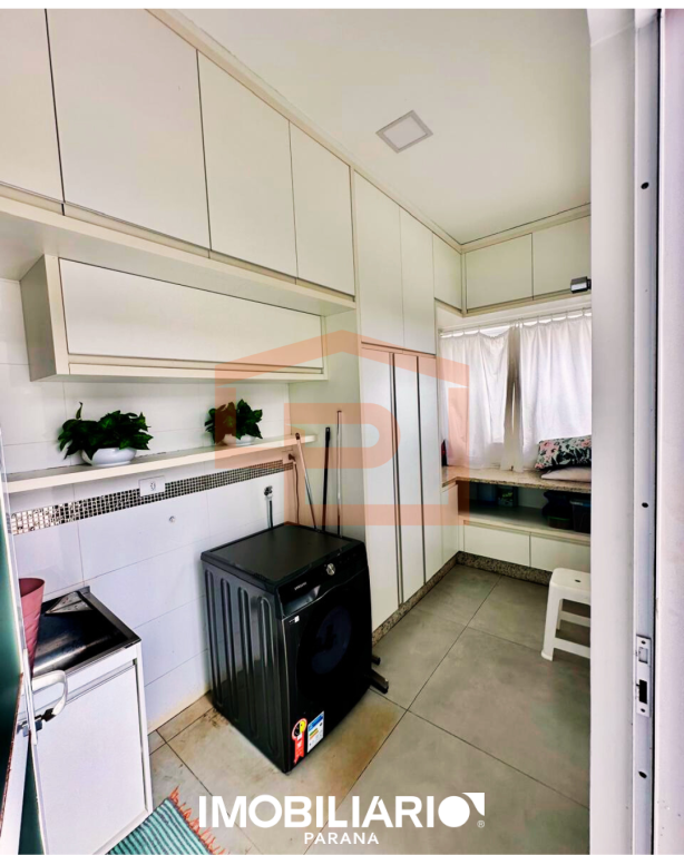 Residência para  Venda em Umuarama pela Peteno Imóveis