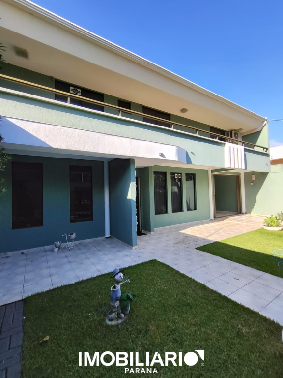 Residência para  Venda em Umuarama pela Delta