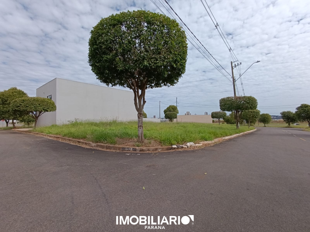 Terreno para  Venda em Umuarama pela ES Corretora