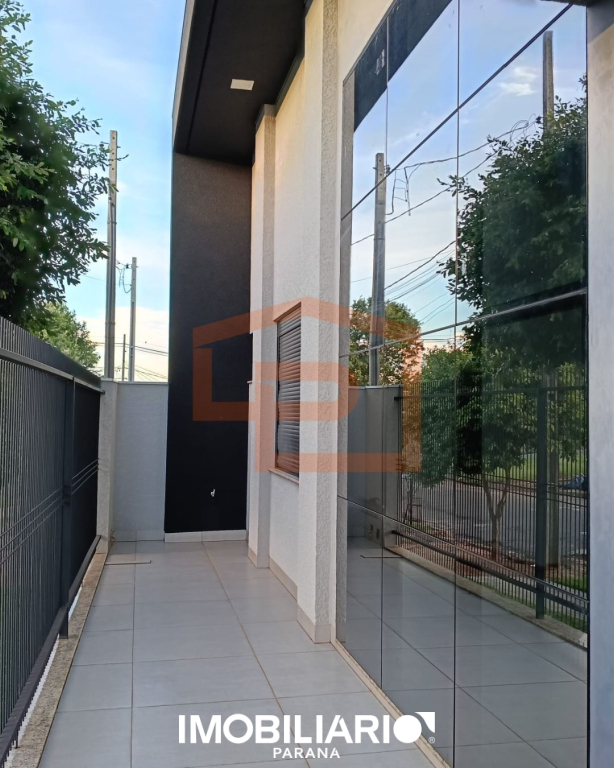 Residência para  Venda em Umuarama pela Peteno Imóveis