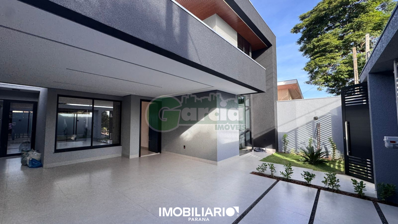 Residência para  Venda em Umuarama pela Garcia Imóveis