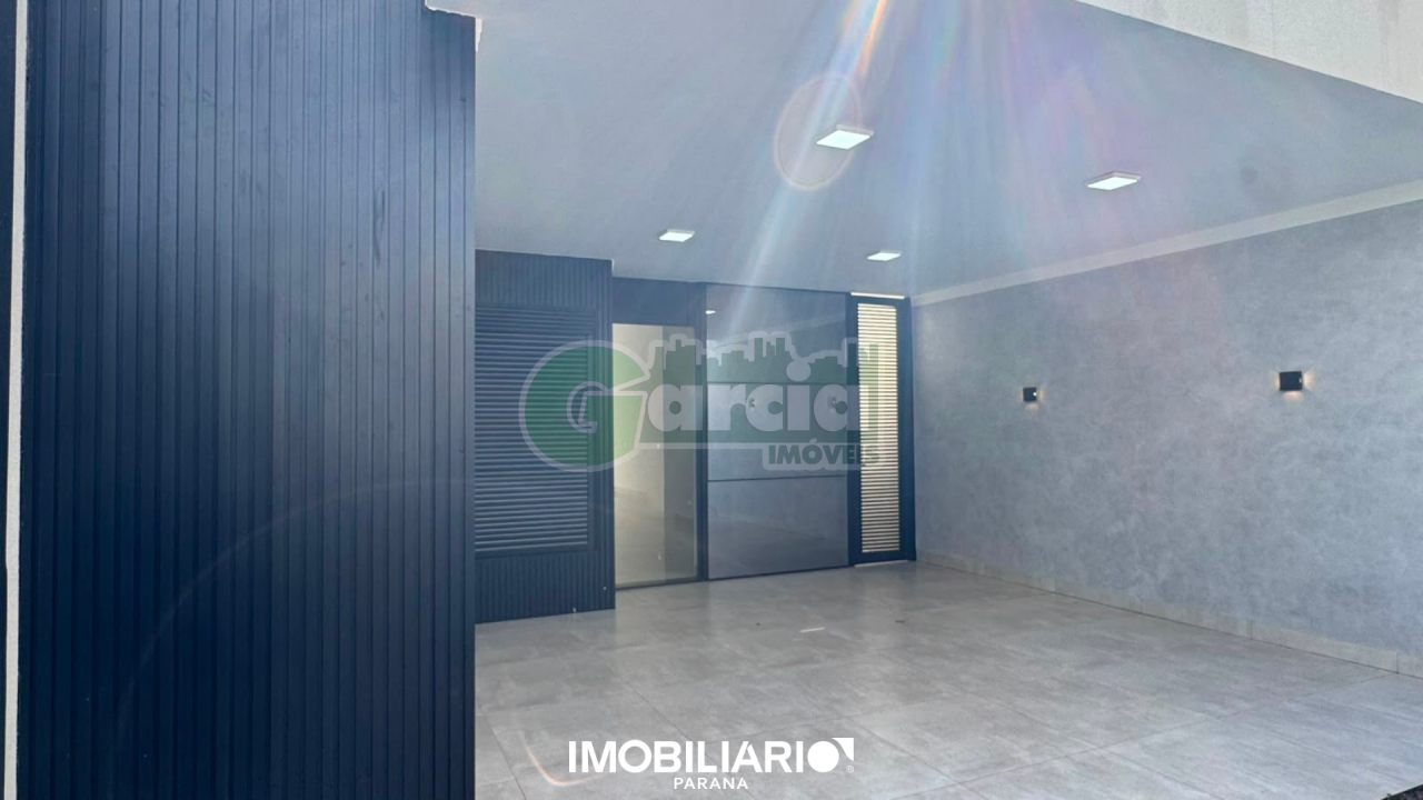 Residência para  Venda em Umuarama pela Garcia Imóveis