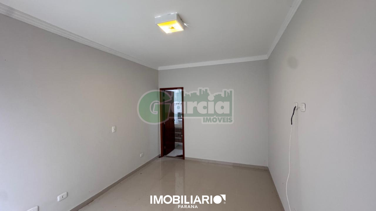 Residência para  Venda em Umuarama pela Garcia Imóveis
