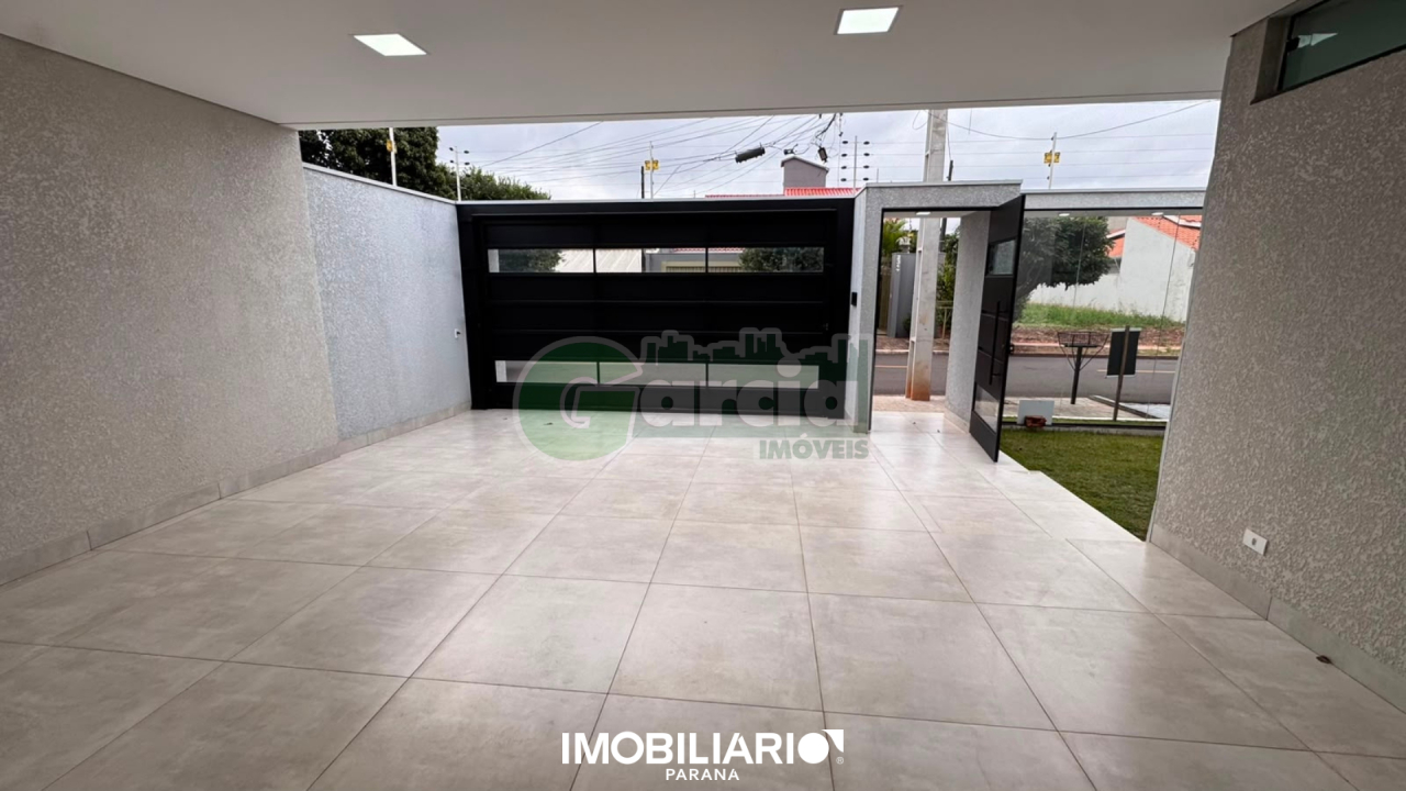 Residência para  Venda em Umuarama pela Garcia Imóveis