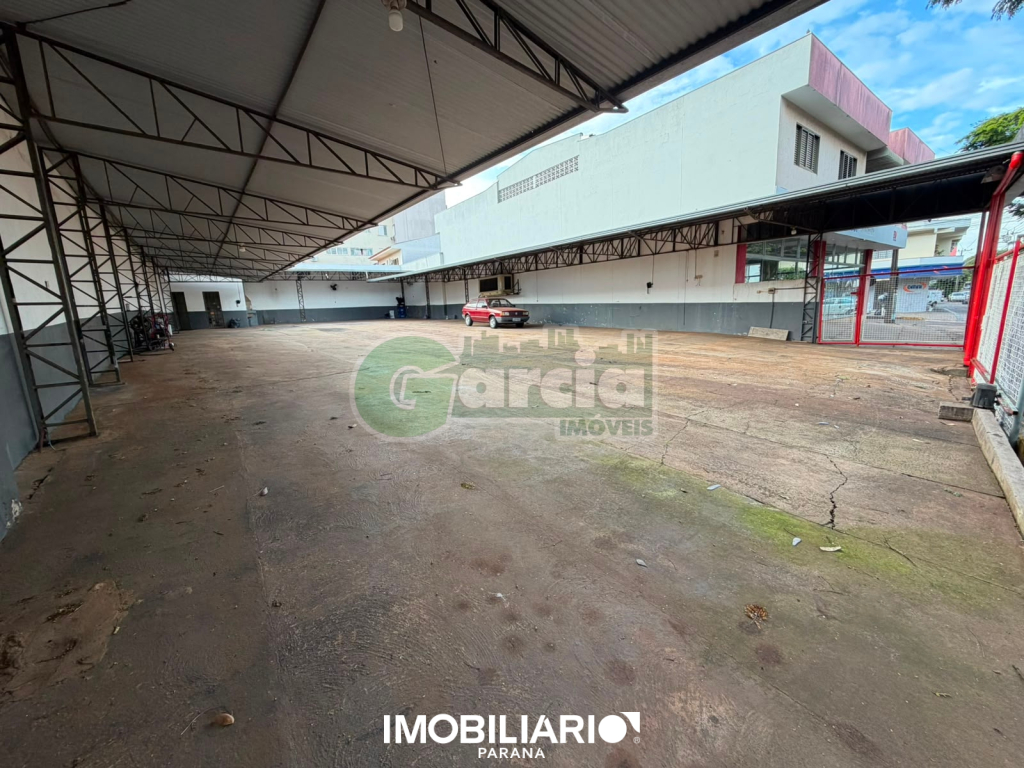 Salão Comercial para  Alugar em Umuarama pela Garcia Imóveis