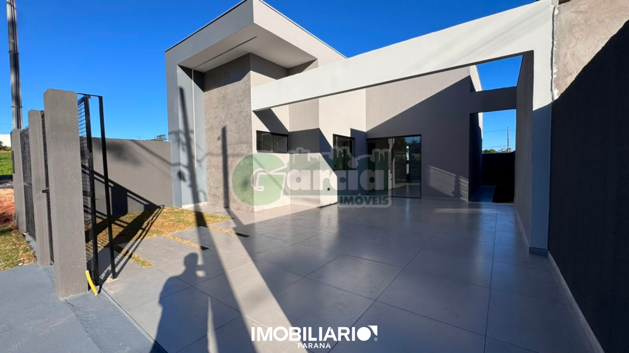 Residência para  Venda em Umuarama pela Garcia Imóveis