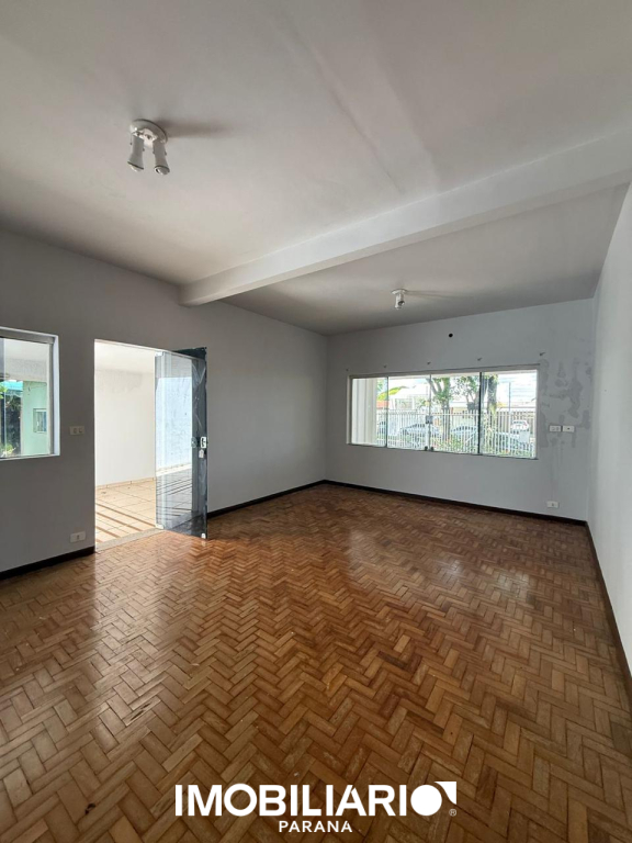 Residência para  Venda em Umuarama pela Caetano & Otávio