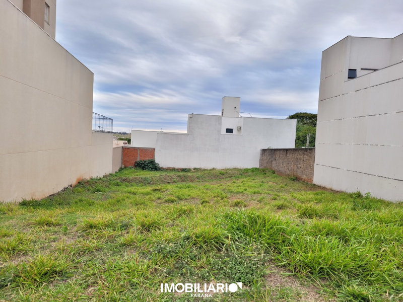 Terreno para  Venda em Umuarama pela Delta