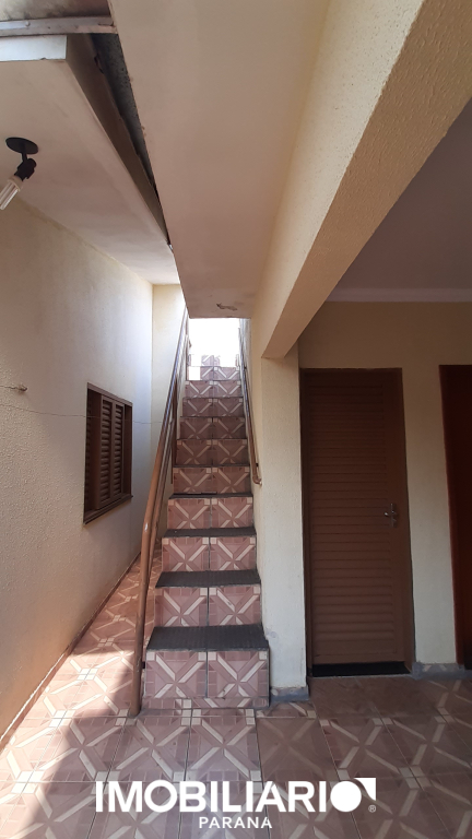 Residência para  Venda em Umuarama pela Bom Imóveis