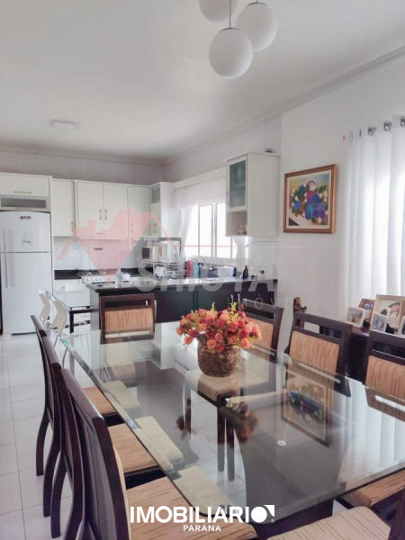 Residência para  Venda em Umuarama pela Shiotani Imóveis