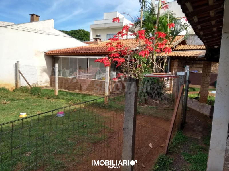 Residência para  Venda em Umuarama pela Shiotani Imóveis