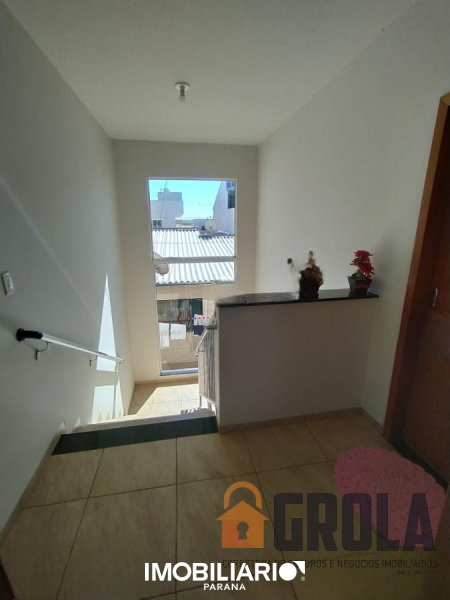 Sobrado para  Venda em Campo Mourão pela Grola Negócios Imobiliários