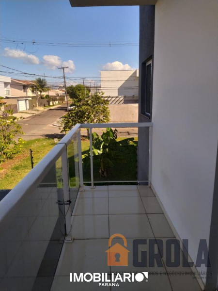 Sobrado para  Venda em Campo Mourão pela Grola Negócios Imobiliários
