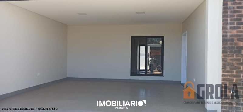 Sobrado para  Venda em Campo Mourão pela Grola Negócios Imobiliários