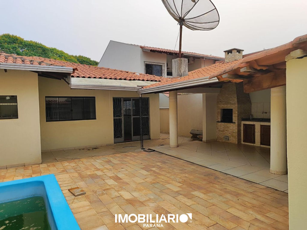 Residência para  Alugar em Umuarama pela Shiotani Imóveis