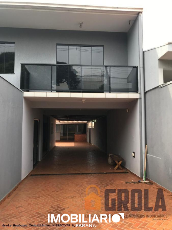 Sobrado para  Venda em Campo Mourão pela Grola Negócios Imobiliários
