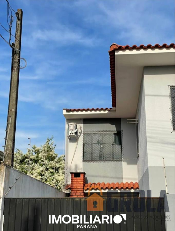 Sobrado para  Venda em Campo Mourão pela Grola Negócios Imobiliários