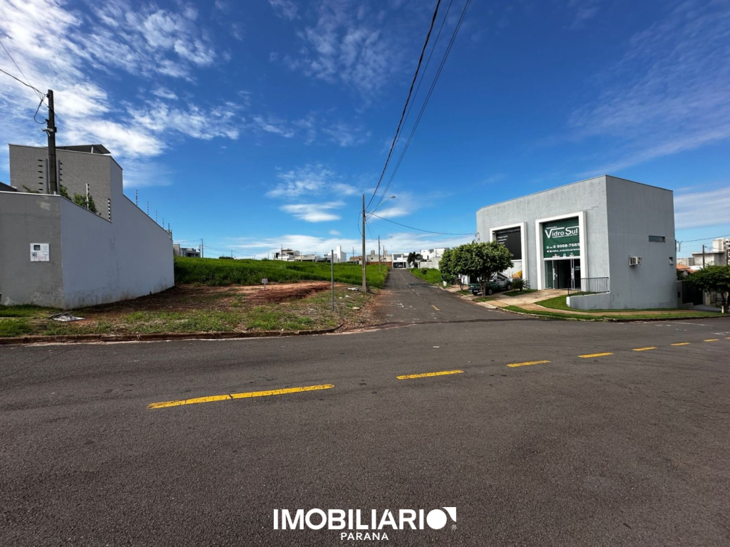 Terreno para  Venda em Umuarama pela Imobiliária Favorytta