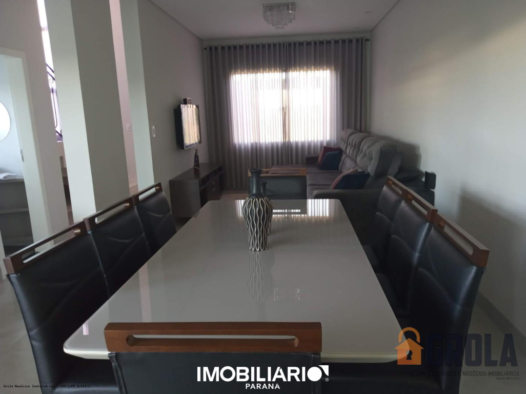 Sobrado para  Venda em Campo Mourão pela Grola Negócios Imobiliários