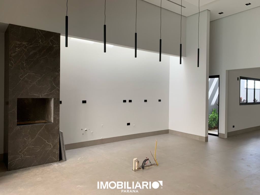 Residência para  Venda em Umuarama pela Imobiliária Amizade