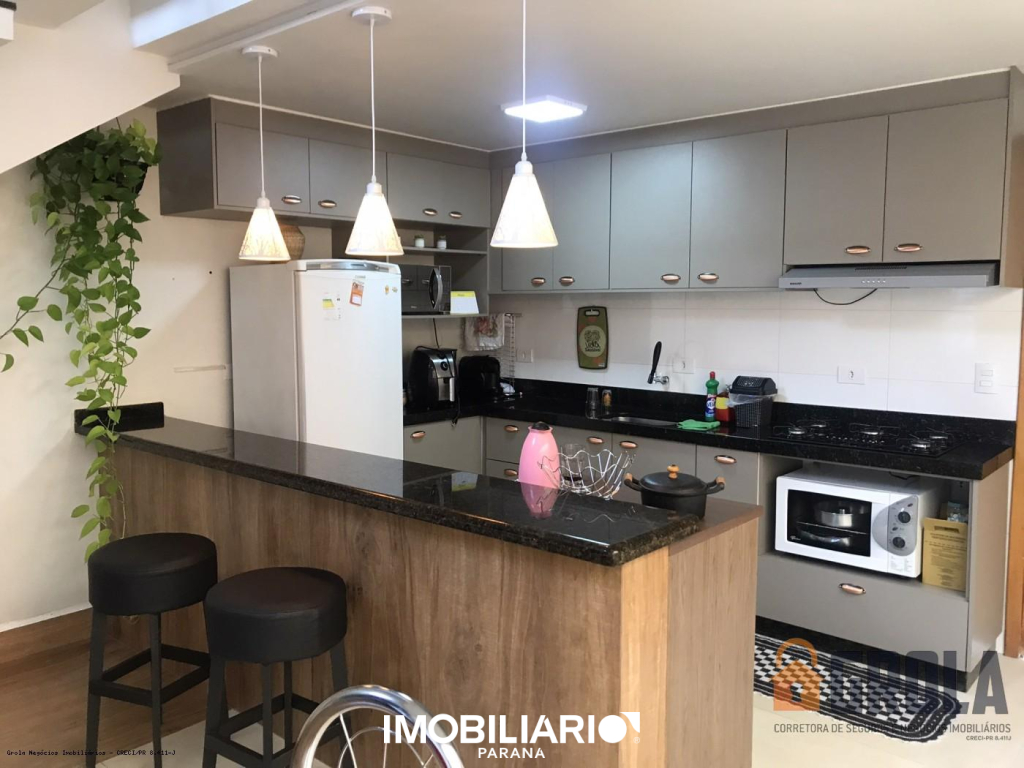 Sobrado para  Venda em Campo Mourão pela Grola Negócios Imobiliários