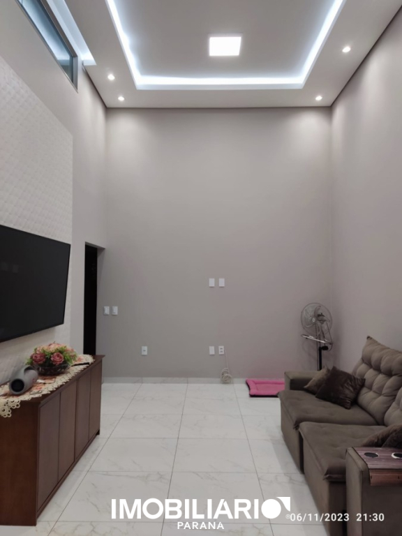 Residência para  Venda em Umuarama pela Imobiliária Amizade