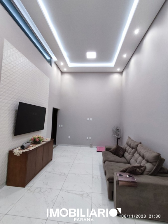 Residência para  Venda em Umuarama pela Imobiliária Amizade