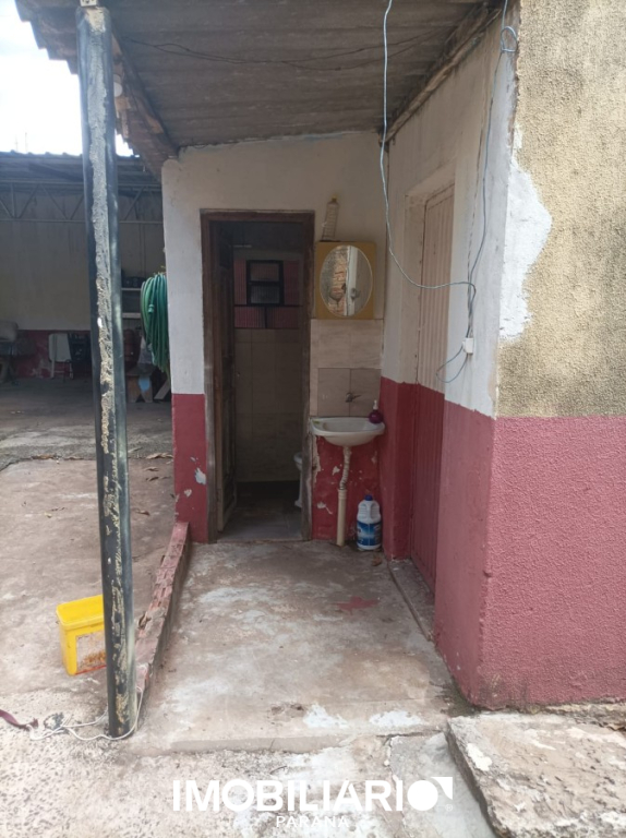 Prédio Comercial para  Venda em Umuarama pela Imobiliária Amizade