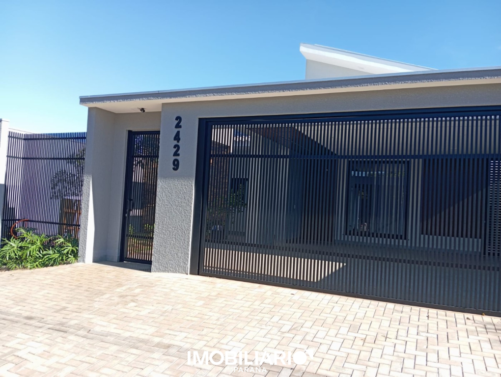 Residência para  Venda em Umuarama pela Imobiliária Amizade