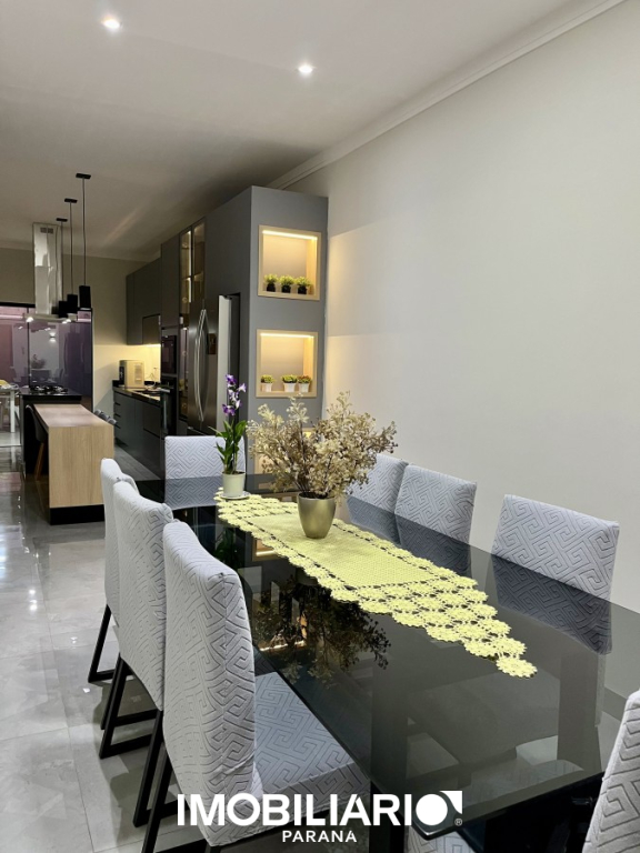 Residência para  Venda em Umuarama pela Imobiliária Amizade